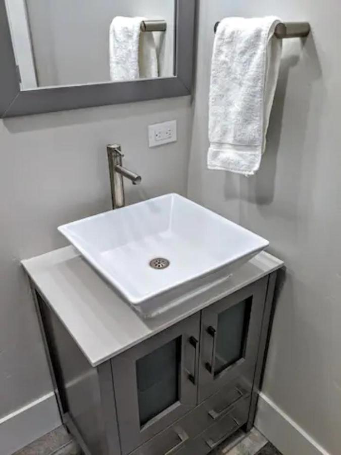 Little Blue Bungalow On Boise'S Bench, Pet Friendly, Fully Fenced Yard With Doggie Door! 2 Miles From Bsu, 5 Minutes From Downtown Boise, Desk And Workstation For Remote Workers, 2 Tv'S Large Walk-In Closet, Good For Mid-Term Stays Exteriér fotografie