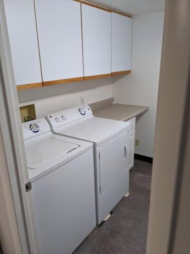 Little Blue Bungalow On Boise'S Bench, Pet Friendly, Fully Fenced Yard With Doggie Door! 2 Miles From Bsu, 5 Minutes From Downtown Boise, Desk And Workstation For Remote Workers, 2 Tv'S Large Walk-In Closet, Good For Mid-Term Stays Exteriér fotografie