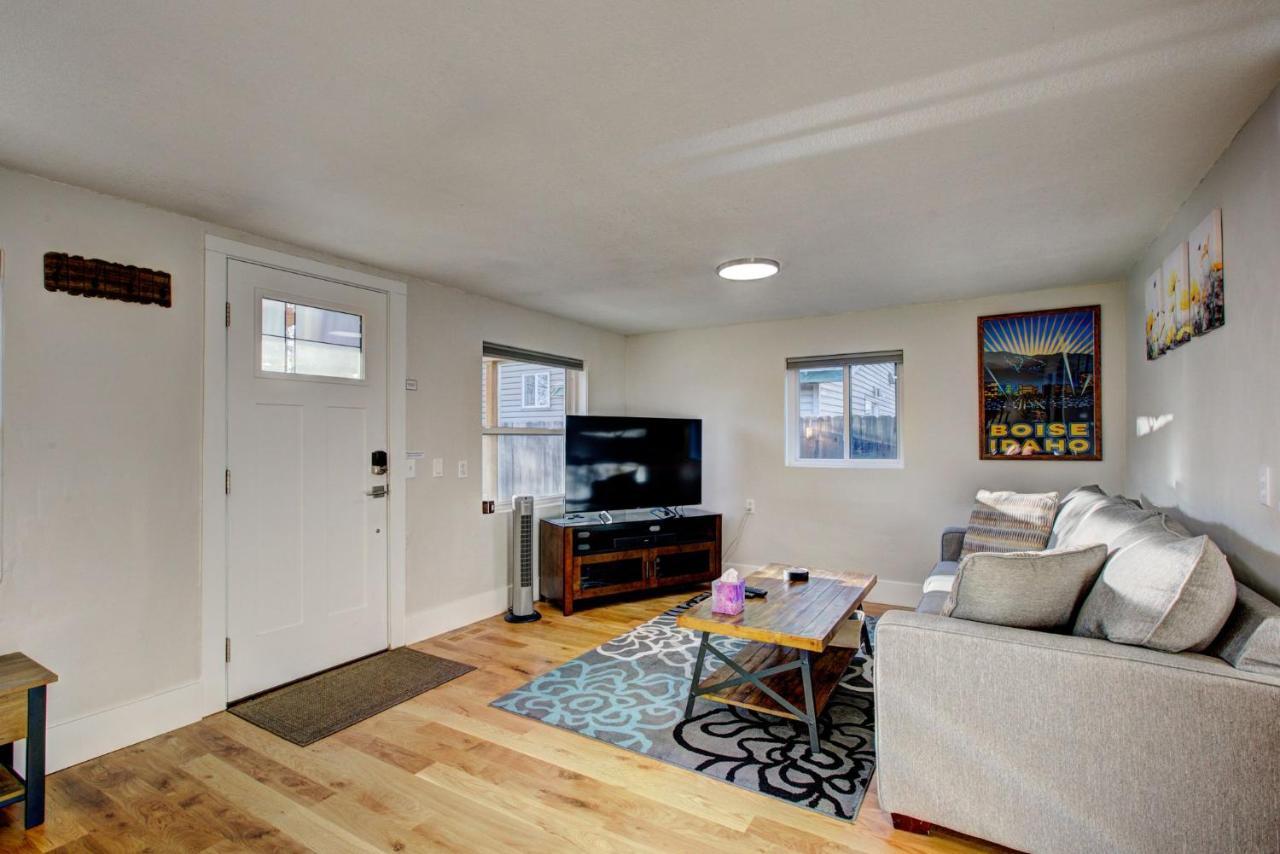 Little Blue Bungalow On Boise'S Bench, Pet Friendly, Fully Fenced Yard With Doggie Door! 2 Miles From Bsu, 5 Minutes From Downtown Boise, Desk And Workstation For Remote Workers, 2 Tv'S Large Walk-In Closet, Good For Mid-Term Stays Exteriér fotografie