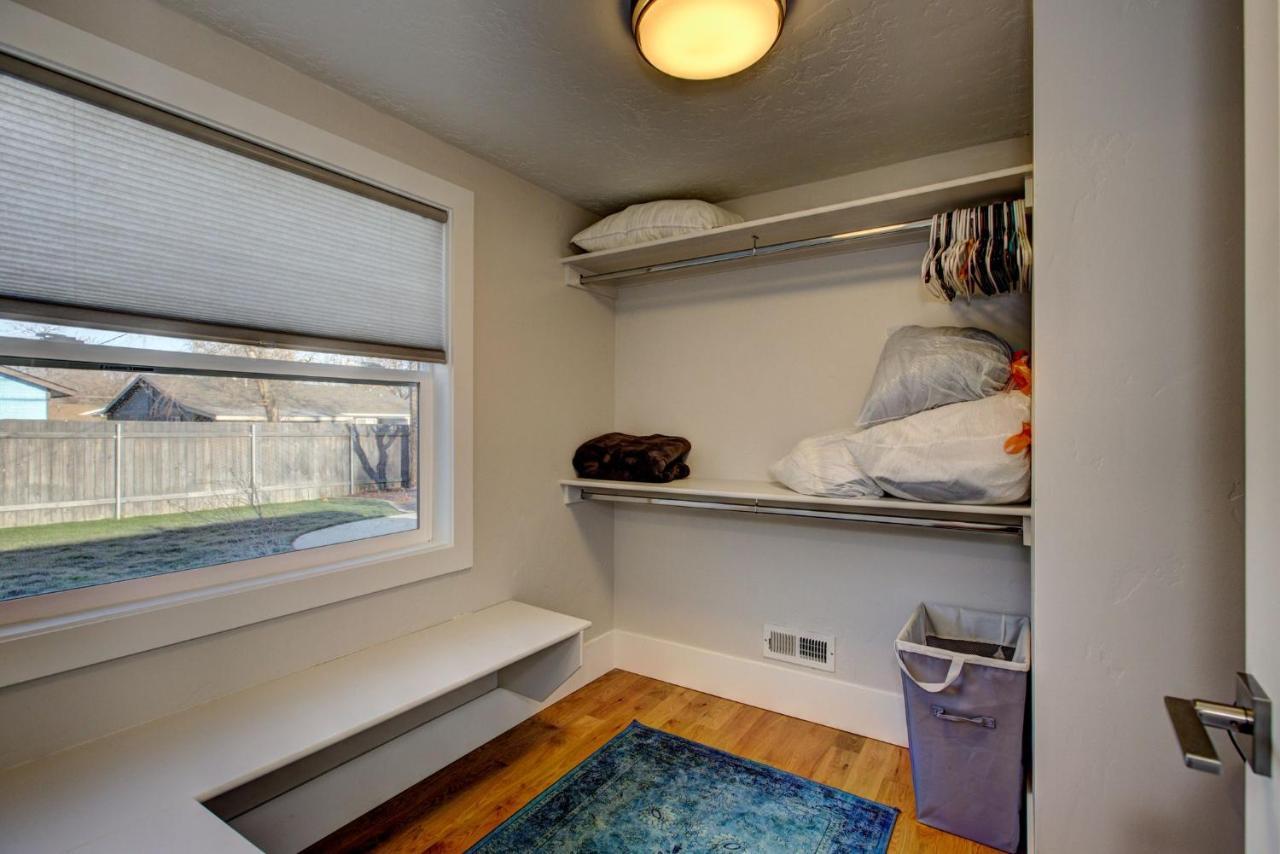 Little Blue Bungalow On Boise'S Bench, Pet Friendly, Fully Fenced Yard With Doggie Door! 2 Miles From Bsu, 5 Minutes From Downtown Boise, Desk And Workstation For Remote Workers, 2 Tv'S Large Walk-In Closet, Good For Mid-Term Stays Exteriér fotografie